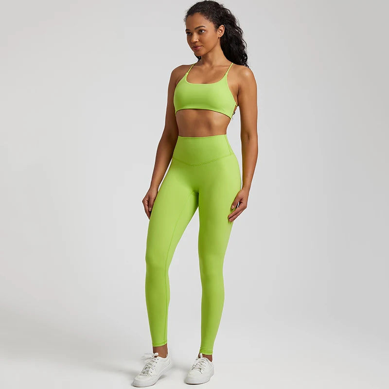 Buttery Soft Two-Piece Gym Set for Women: Backless Sports Bra & High-Waist Leggings